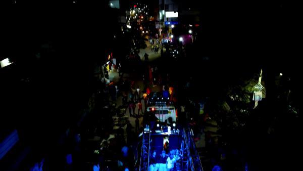 11790182-uhd_3840_2160_60fps